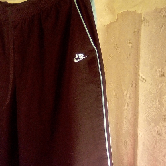 Nike Dri-FIT - Picture 2 of 4